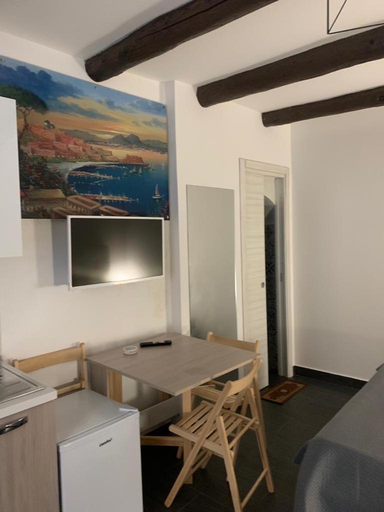 Ferienwohnung Viky House Chiaia Neapel Exterior foto